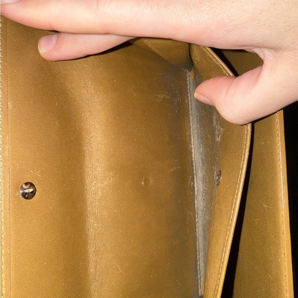 Louis Vuitton Gold Matte Vernis Porte-Tresor International Wallet - Picture 10 of 15